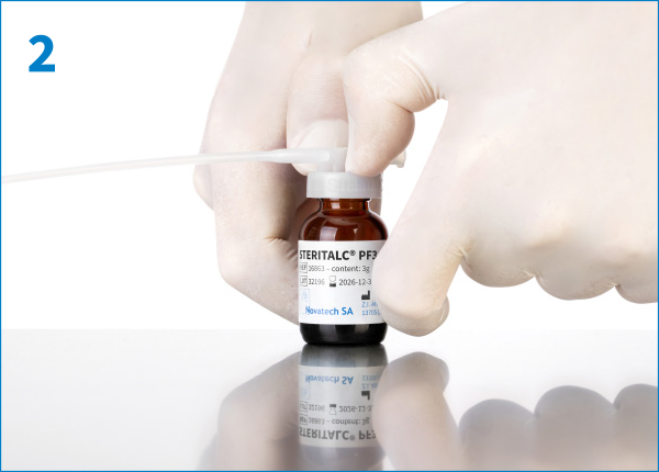 Mettre en place le pulvérisateur. Mettre en place le pulvérisateur.